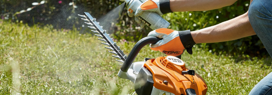 assparade krissy lynn wildest toy turns to anal sex How to Clean Your Hedge Trimmer